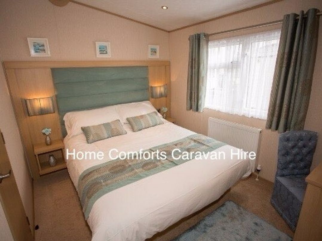 Golden Gate Holiday Centre - Holiday Accommodation 1692