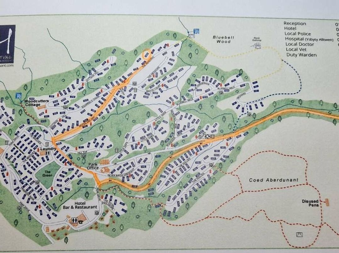 Aberdunant Hall Holiday Park - Holiday Accommodation 17100