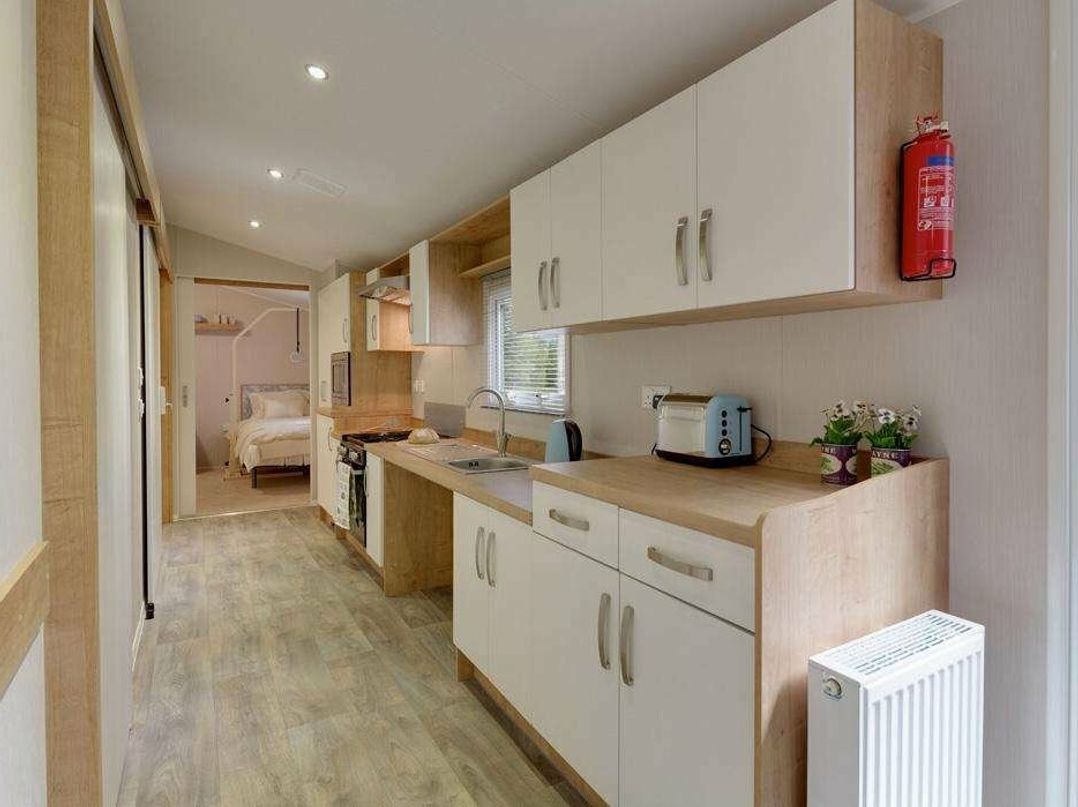 Tattershall Lakes Country Park - Holiday Accommodation 17518