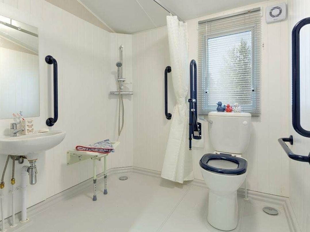 Tattershall Lakes Country Park - Holiday Accommodation 17518