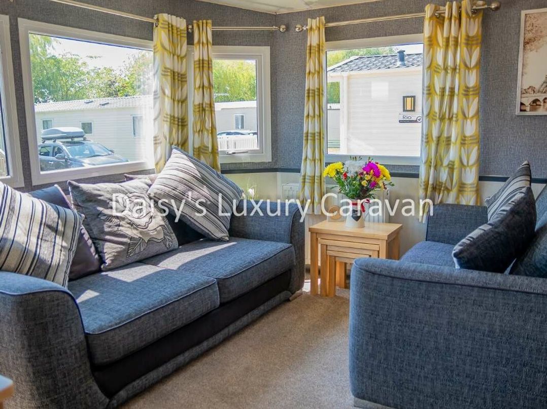 Tattershall Lakes Country Park - Holiday Accommodation 17599