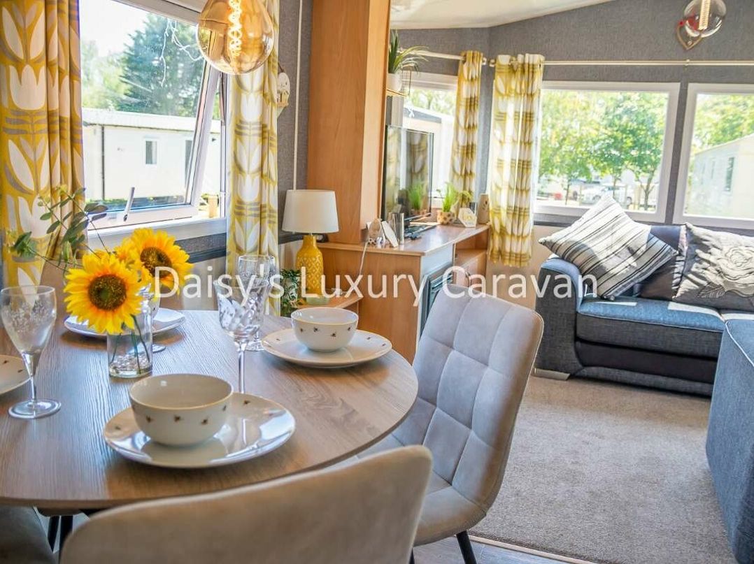 Tattershall Lakes Country Park - Holiday Accommodation 17599