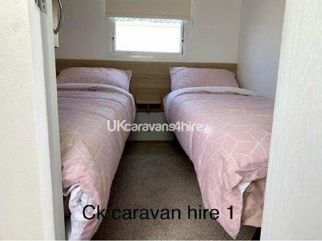 Golden Gate Holiday Centre - Holiday Accommodation 19058