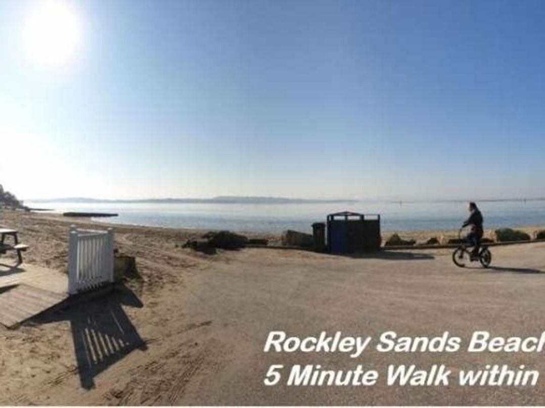 Rockley Park - Holiday Accommodation 19178