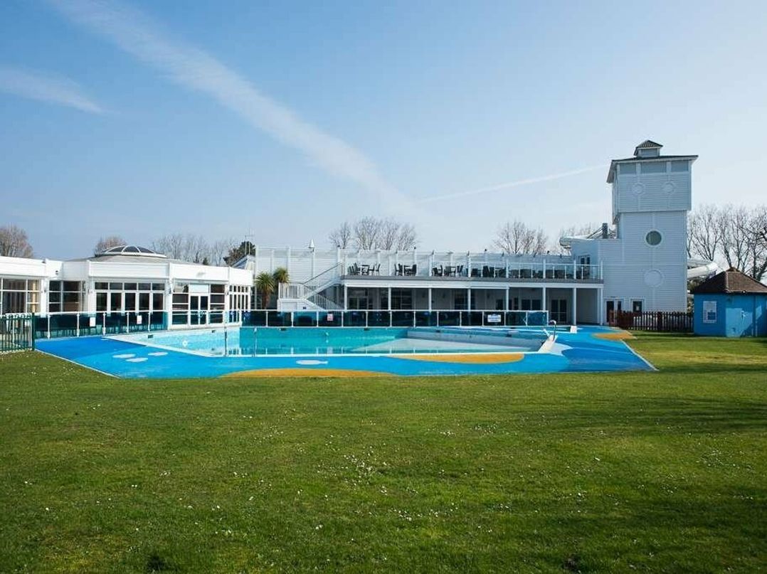 Rockley Park - Holiday Accommodation 19384