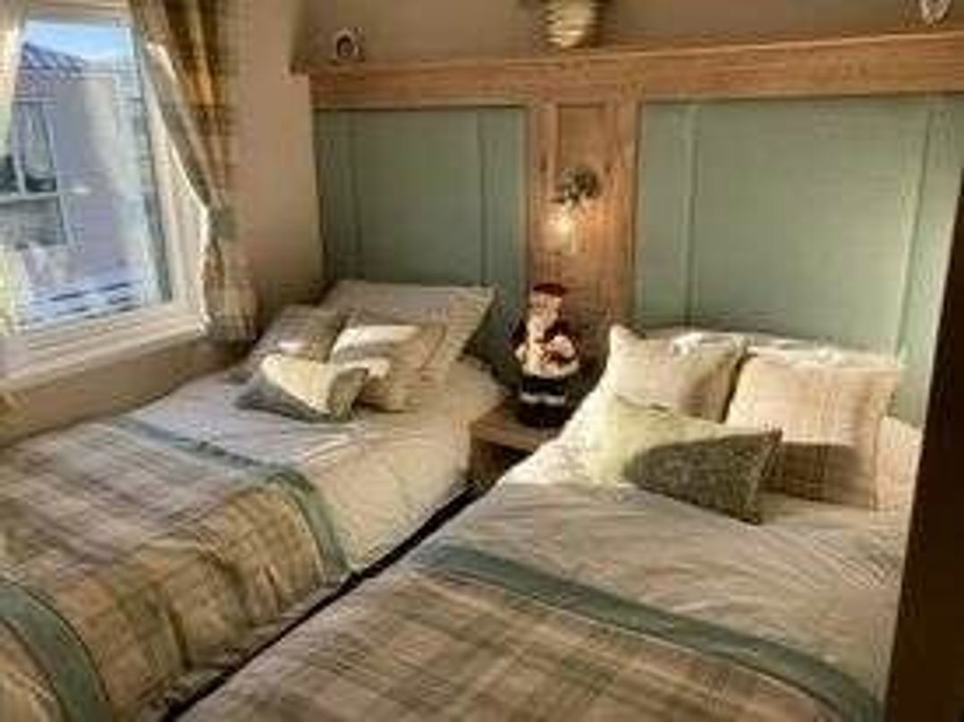 Tattershall Lakes Country Park - Holiday Accommodation 19579