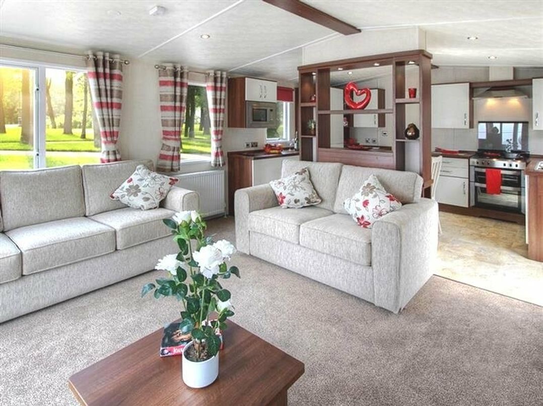 Hoburne Bashley - Holiday Accommodation 20476