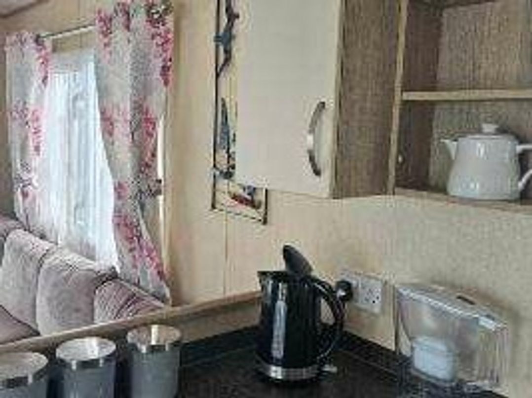 Devon Cliffs Holiday Park - Holiday Accommodation 20745