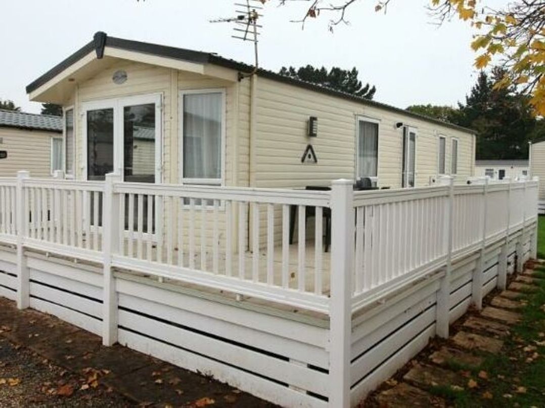 Shorefield Country Park - Holiday Accommodation 20815