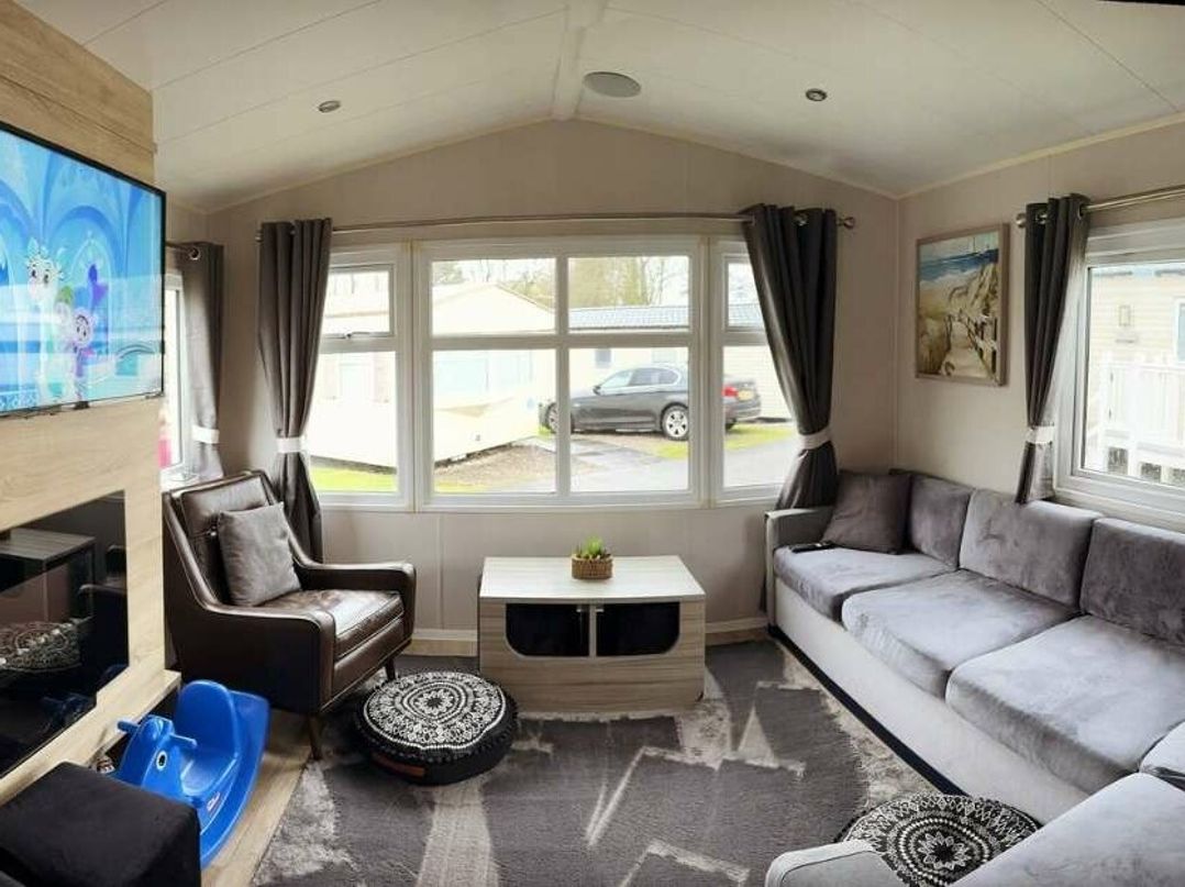 Marton Mere Holiday Village - Holiday Accommodation 20931