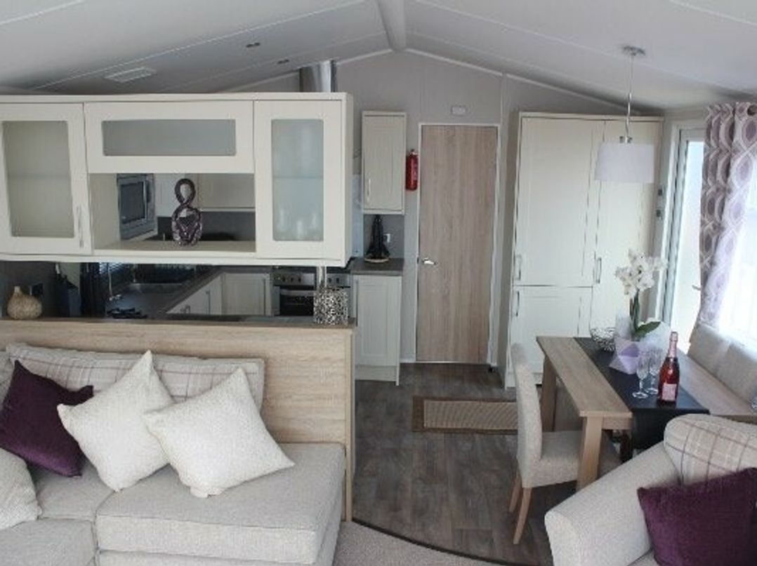 Devon Cliffs Holiday Park - Holiday Accommodation 2104