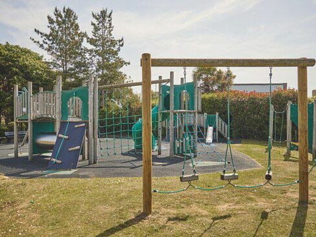 Church Farm Holiday Village - Holiday Accommodation 21055