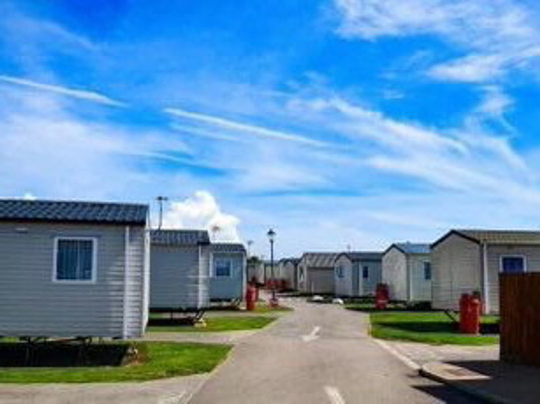 New Beach Holiday Park - Holiday Accommodation 21134