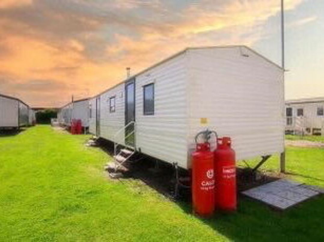 New Beach Holiday Park - Holiday Accommodation 21134