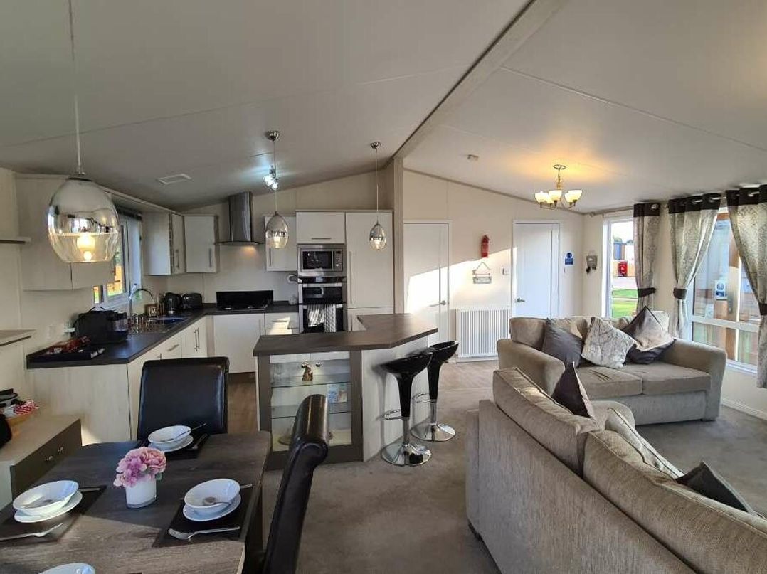 Tattershall Lakes Country Park - Holiday Accommodation 21592