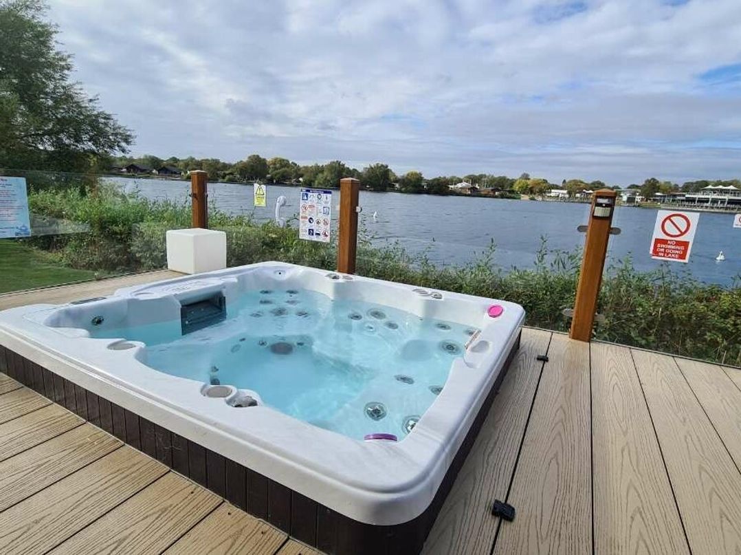 Tattershall Lakes Country Park - Holiday Accommodation 21592