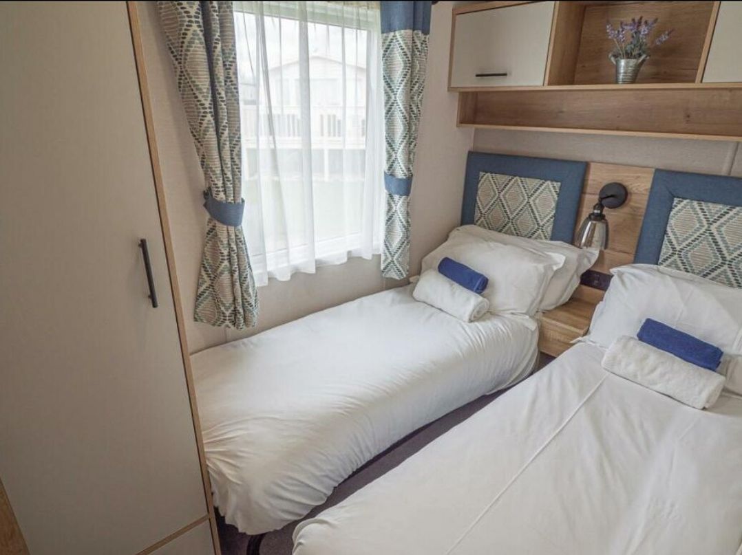 Ashbourne Heights Holiday Park - Holiday Accommodation 21704