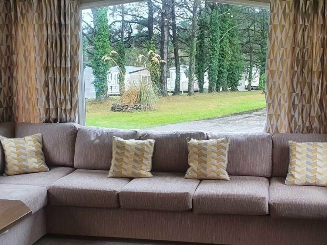 Newquay Holiday Park - Holiday Accommodation 2910