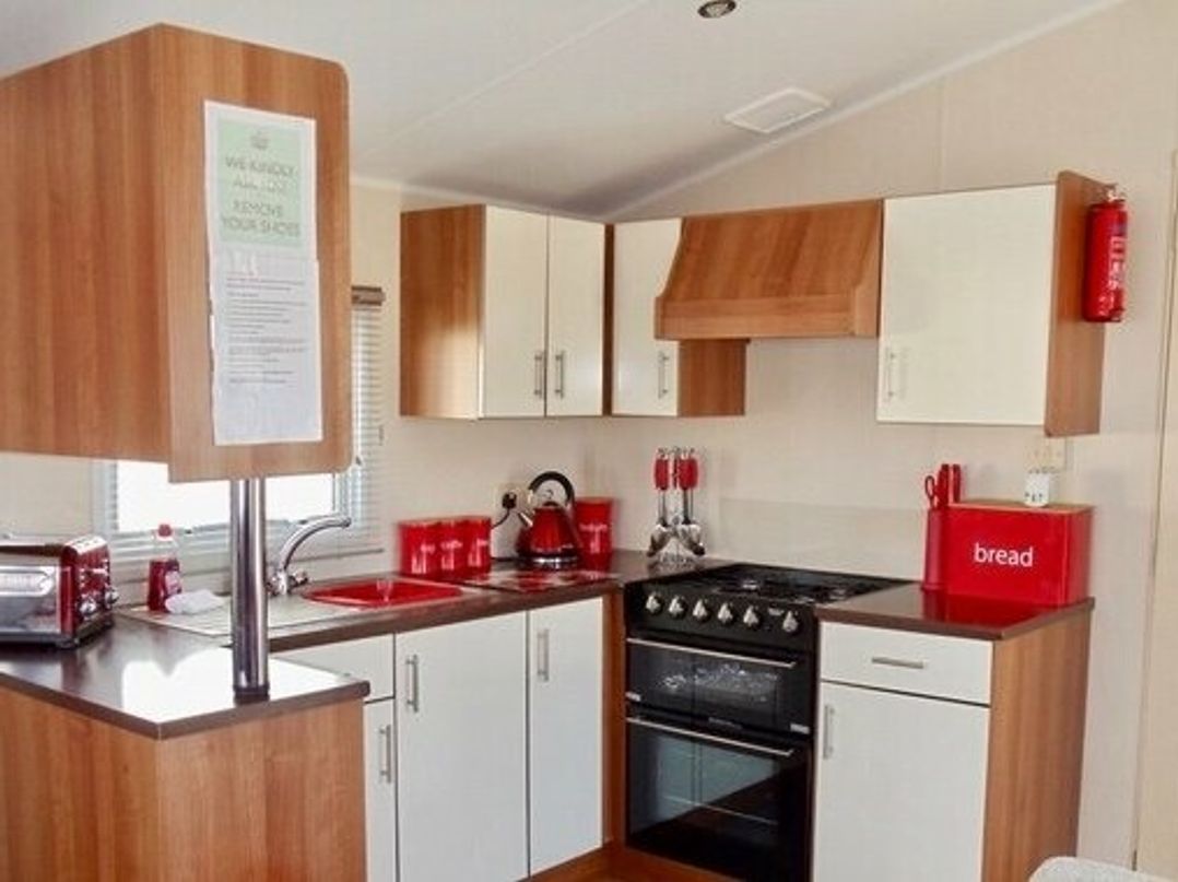 Kingfisher Caravan Park - Holiday Accommodation 3415