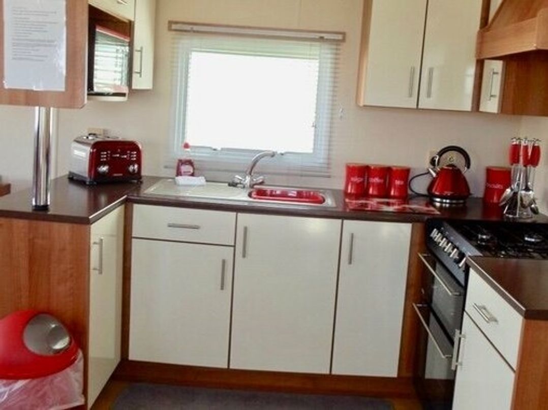 Kingfisher Caravan Park - Holiday Accommodation 3415