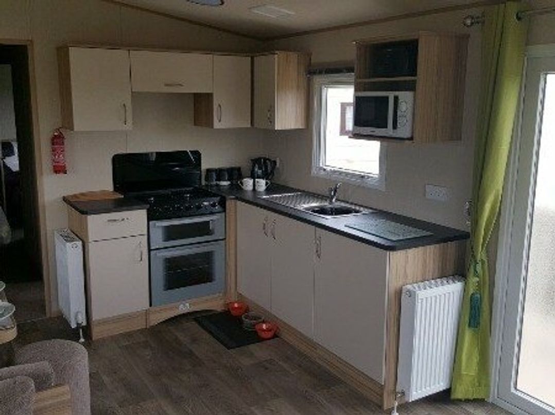 Skipsea Sands Holiday Park - Holiday Accommodation 352