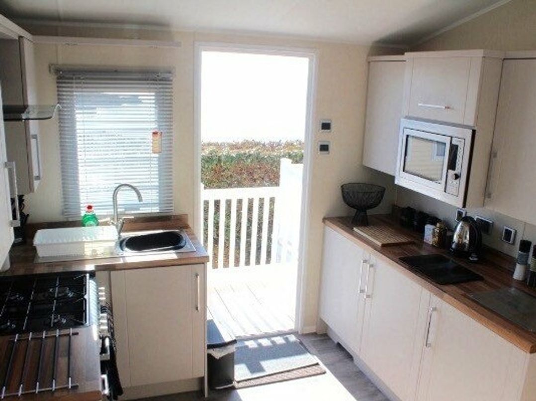 Devon Cliffs Holiday Park - Holiday Accommodation 3887