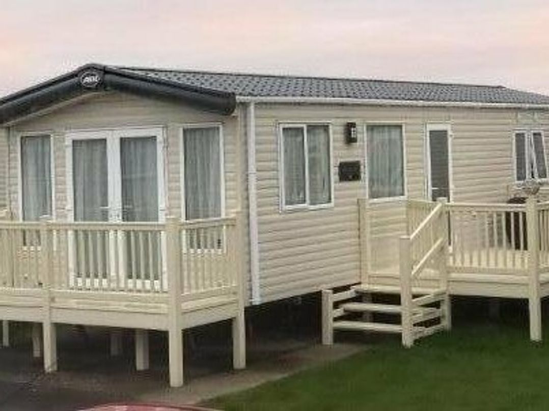 Unity Holiday Resort - Holiday Accommodation 4470