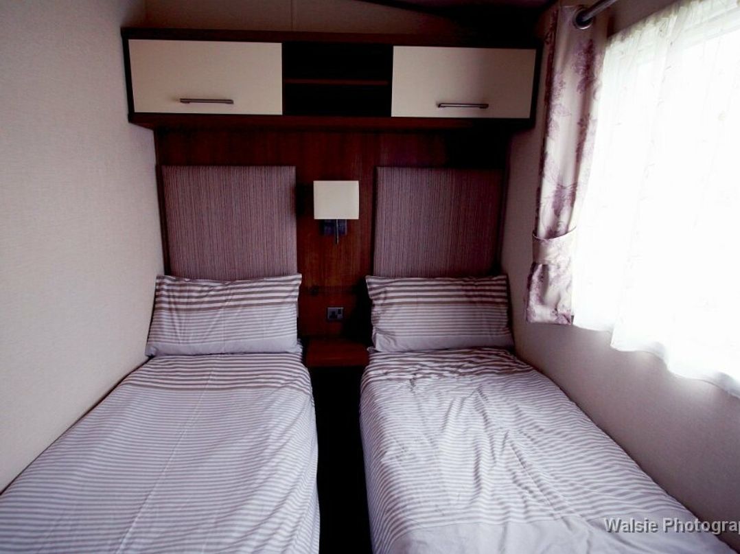 Flamingo Land Holiday Park - Holiday Accommodation 4490