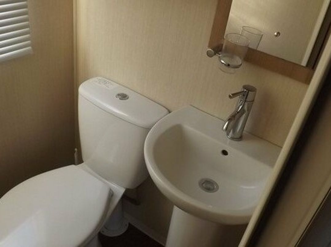 Pinewoods Holiday Park - Holiday Accommodation 6322