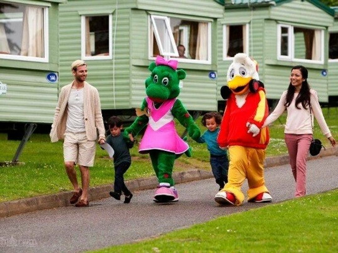 Looe Bay Holiday Park - Holiday Accommodation 772