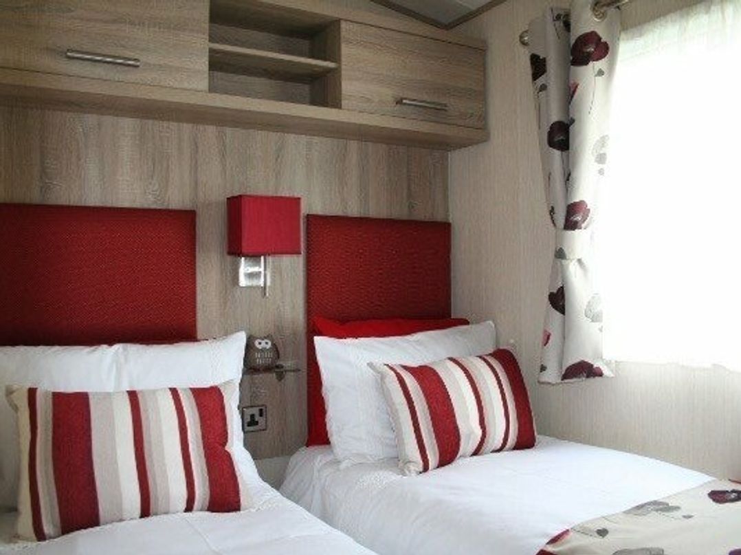 Par Sands Holiday Park - Holiday Accommodation 828