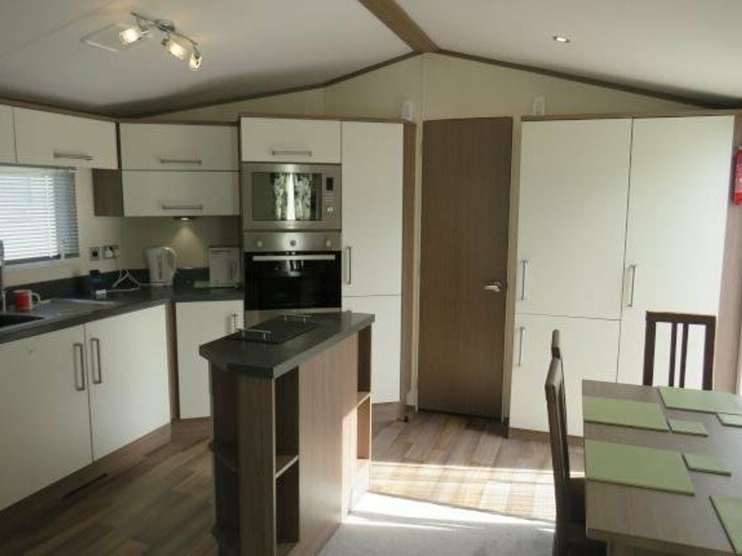 Weeley Bridge Holiday Park - Holiday Accommodation 8674