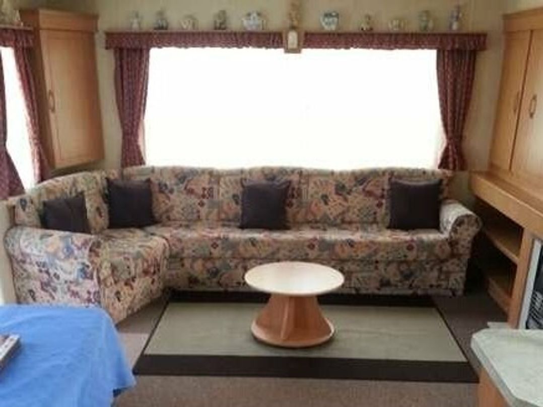 Golden Palm Resort - Holiday Accommodation 9575