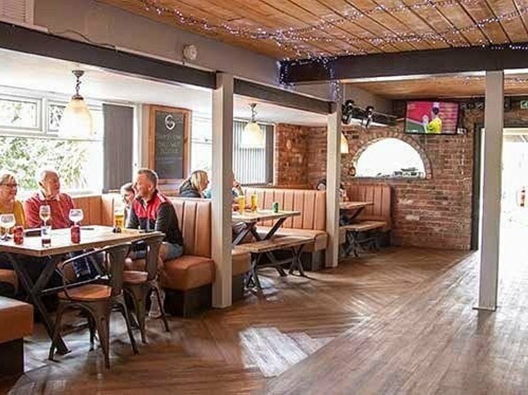 Spring Willows Leisure Park - Holiday Accommodation 9848