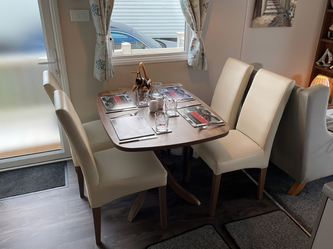 5 Rush Grove Caravan