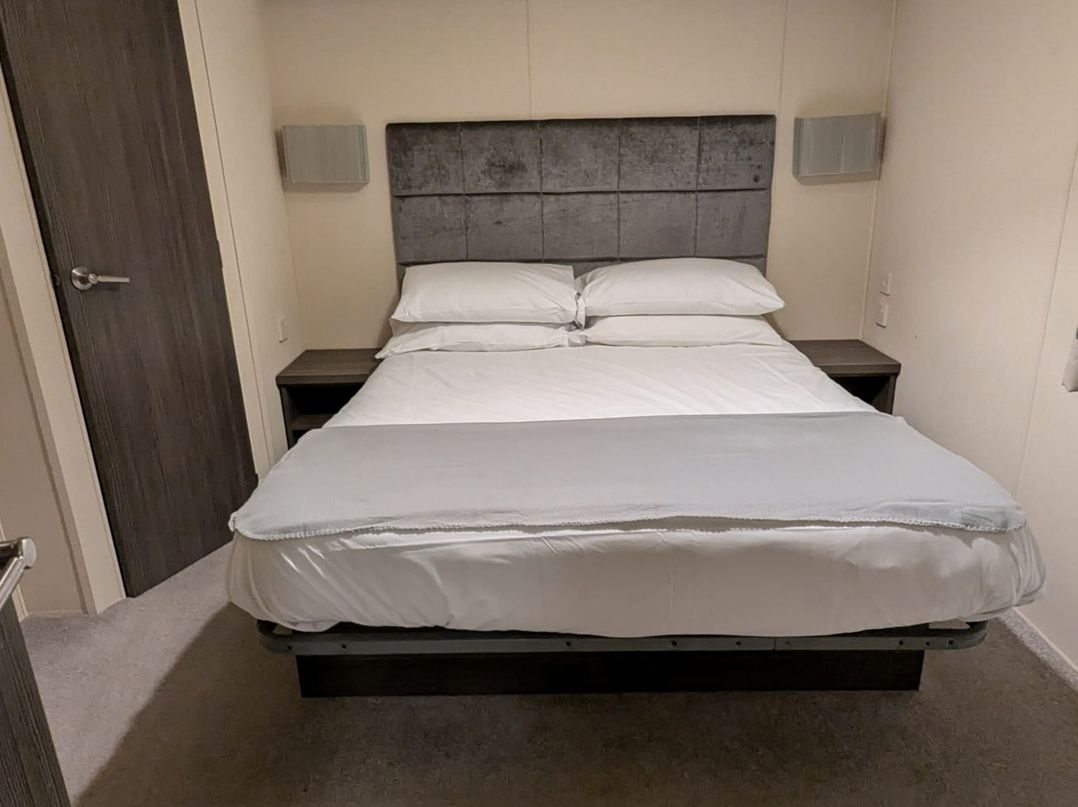 2Bed Ringwood Cabin  incl Park Pass SelfCheckin