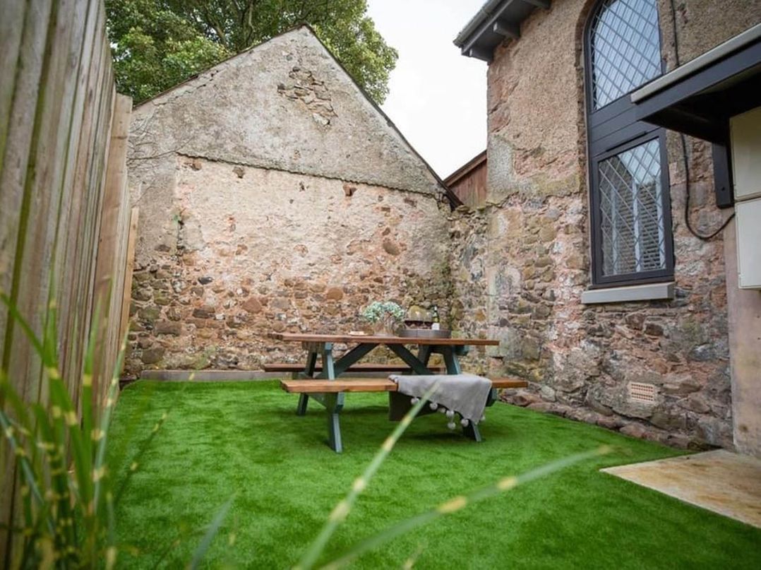 Stunning 3 Bed Converted Village Hall Near Kelso