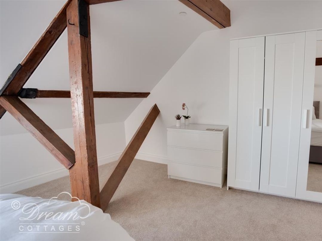 Old Coastguard Apartment 3