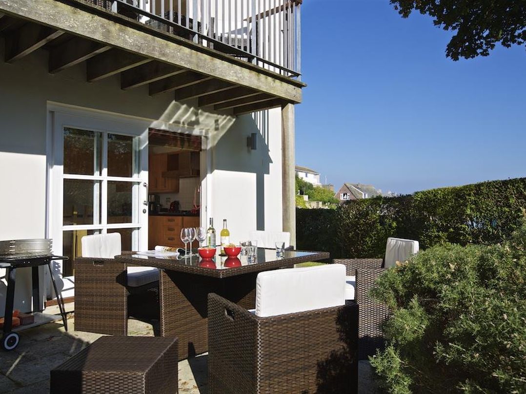 1 Combehaven