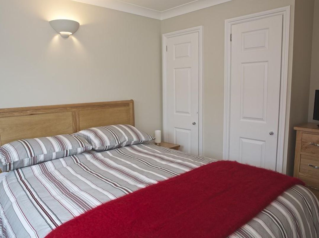 4 West Park Mews