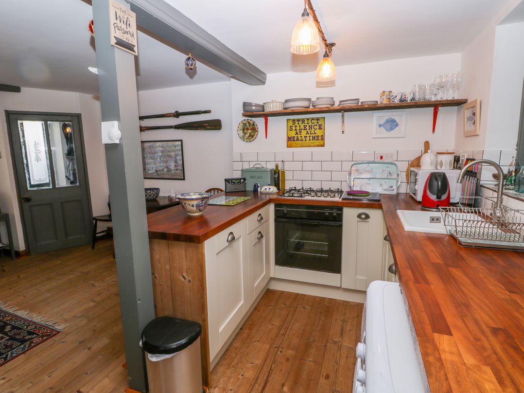 Sandgate Cottage