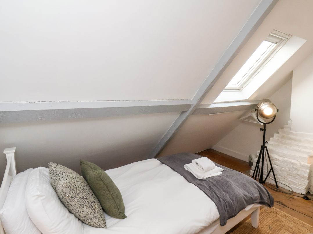 Sunshine Cottage