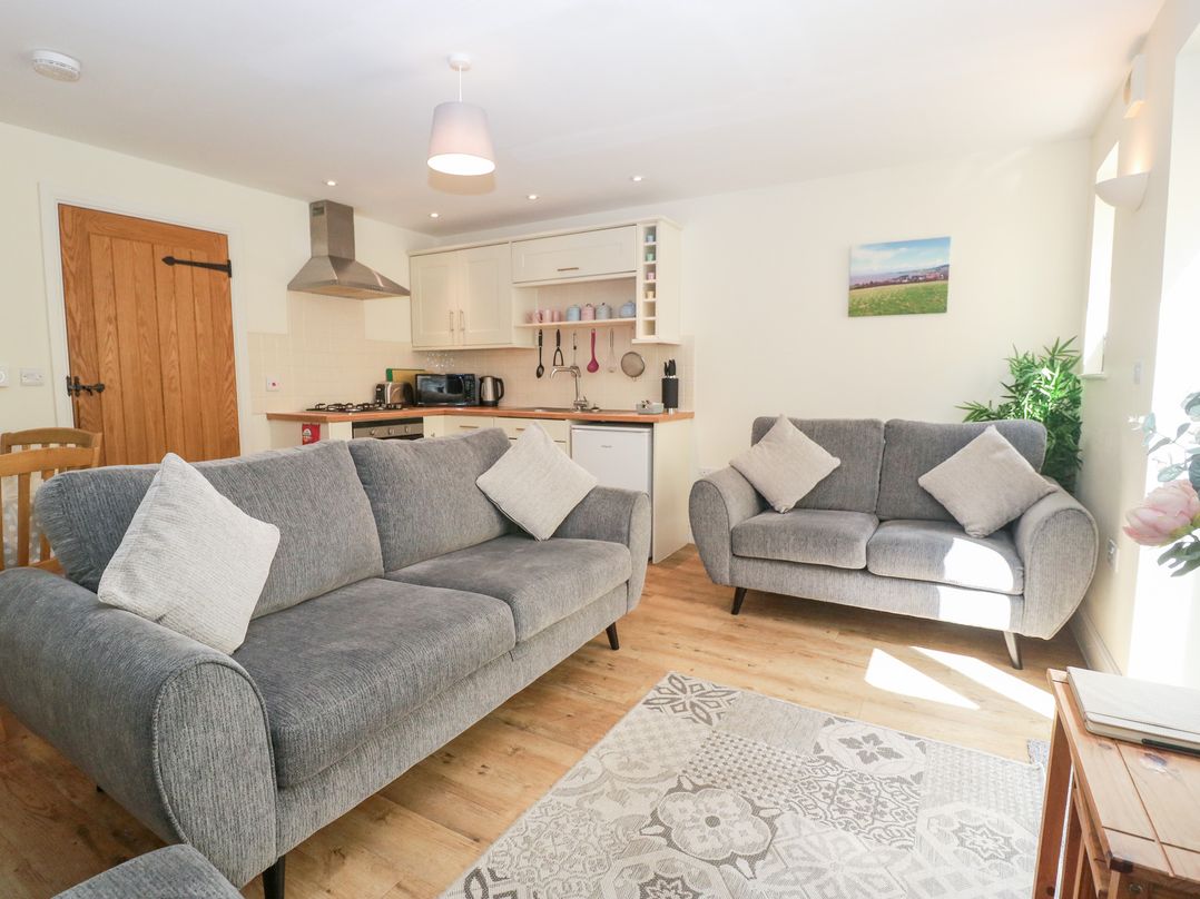 9 Malthouse Court