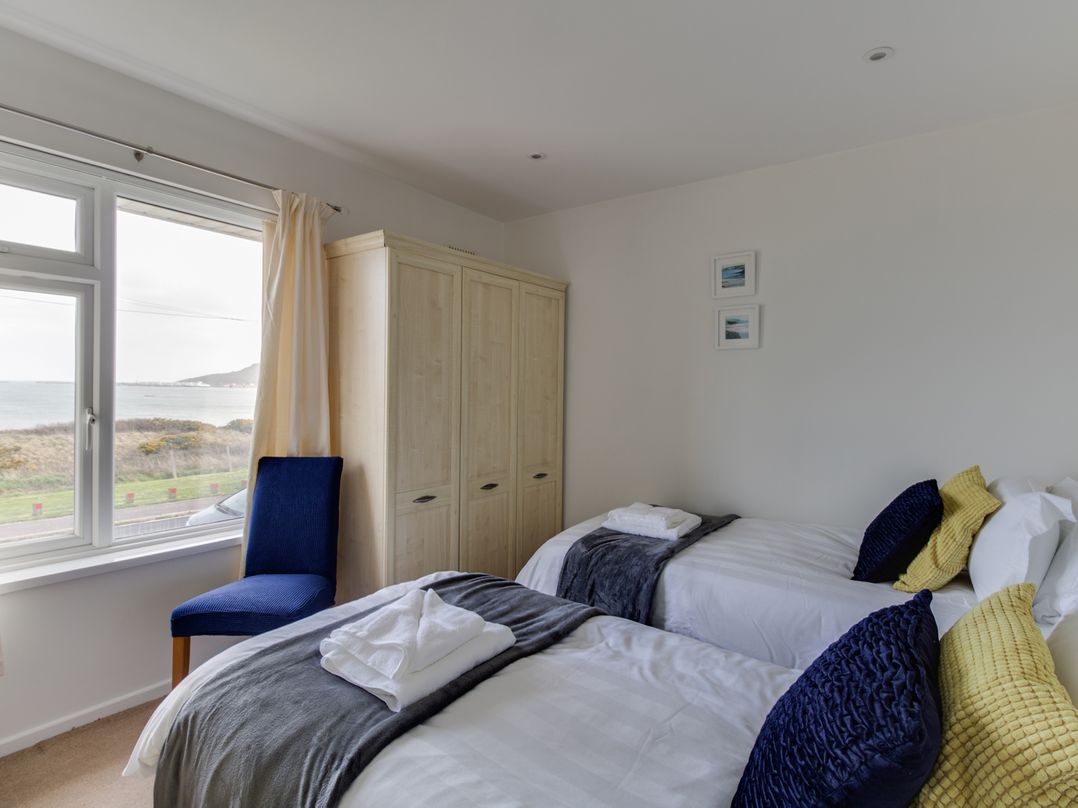 The Lookout -The House With A View