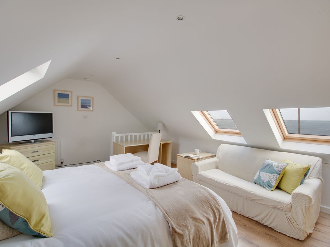 The Lookout -The House With A View