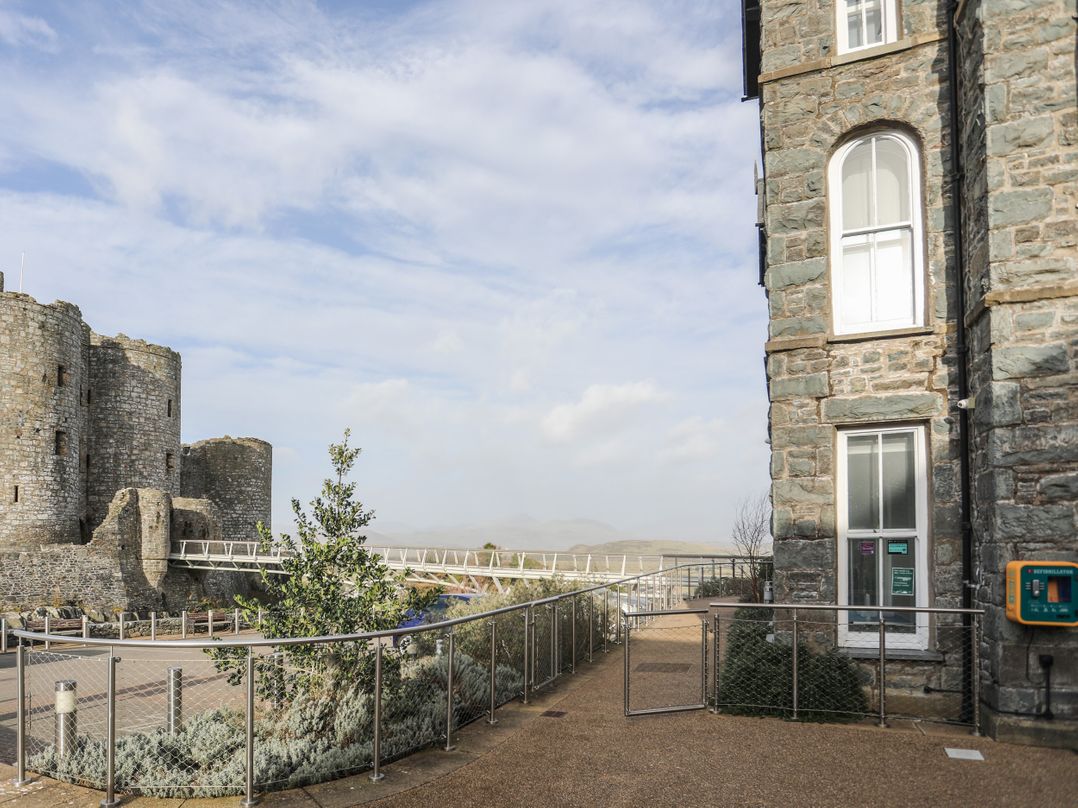Harlech Apartments - Bendigeidfran