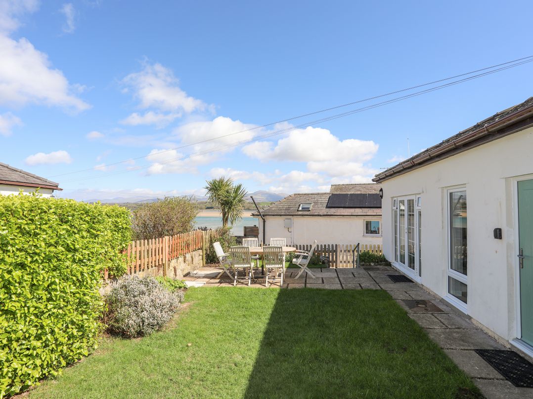 Menai Cottage