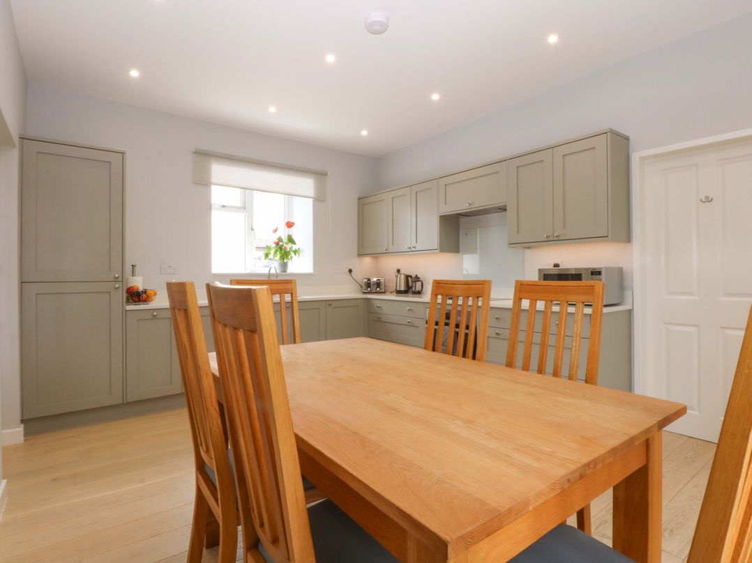 Menai Cottage