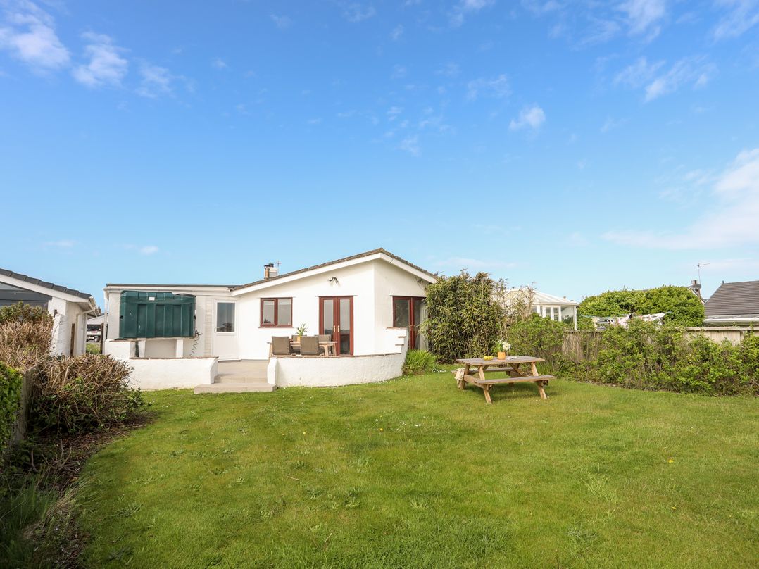 Cwtch Cottage