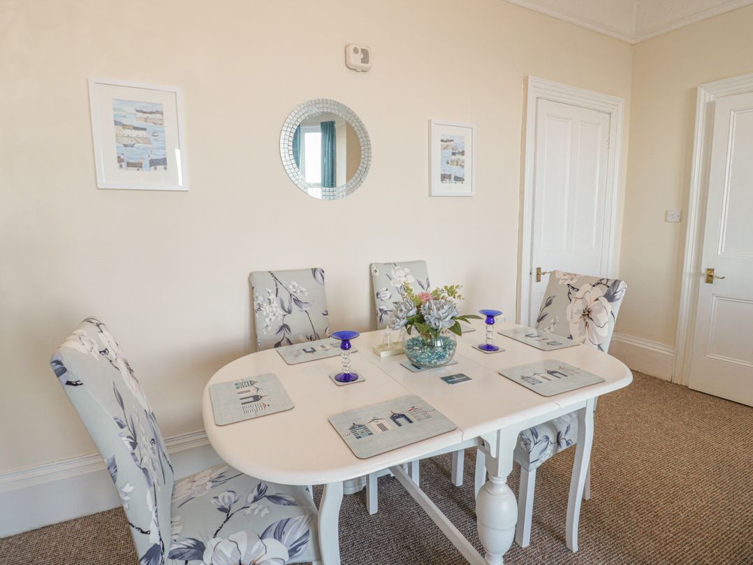 Llys Madoc, First Floor Flat